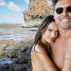 Alessandra Ambrosio schürt Gerüchte um heimliche Hochzeit