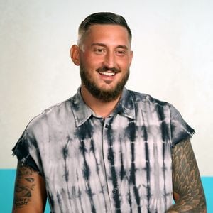 "First Dates Hotel"-Alex kassiert Shitstorm nach seinem Korb