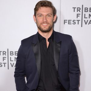 Sexy Tanzmoves: "Magic Mike"-Alex Pettyfer kann's noch immer