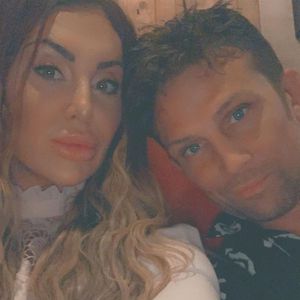 Alex Reids schwangere Verlobte wird im Krankenhaus behandelt
