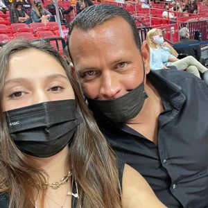 A-Rod genießt nach Trennung von J.Lo Ausflug mit seinen Kids
