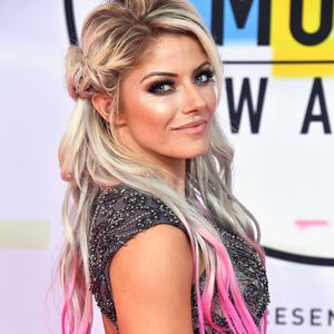 Neue Wrestling-Hoffnung? Riesiger Hype um pinkblonde Beauty!