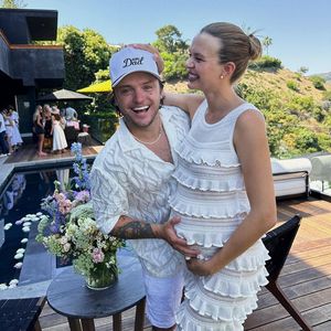 Das Supermodel Josephine Skriver verrät das Babygeschlecht!
