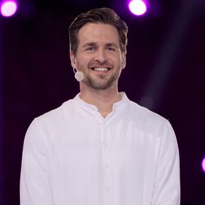 Alexander Klaws macht seiner Familie süße Liebeserklärung!