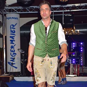 "Unter uns"-Alex Sholtis Hochzeit ist in Planung