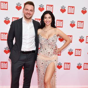 Paola Maria total nervös: Erster Red Carpet mit neuem Freund