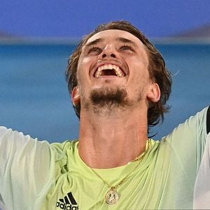 Tennisstar Alexander Zverev holt Goldmedaille bei Olympia!