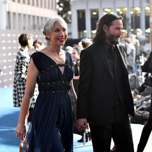 Keanu Reeves hat in Alexandra sein perfektes Match gefunden!