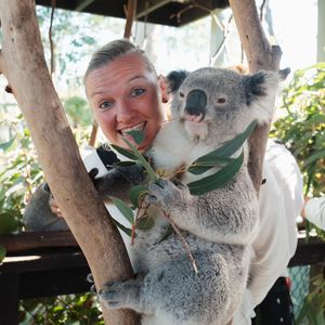 Mit Koala: Alexandra Popp genießt tierischen Tag während WM