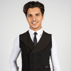 Alexandru Ionel, Profitänzer