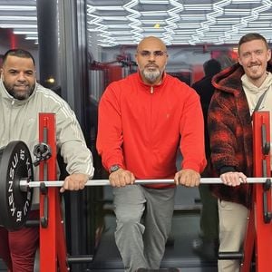 "Fast gestorben": Rapper Massiv beinahe von Hantel erdrückt