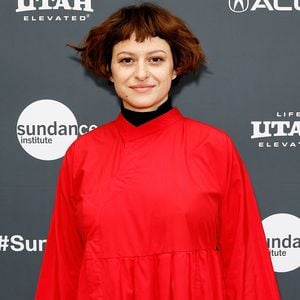 Süße News: Alia Shawkat erwartet zum ersten Mal Nachwuchs