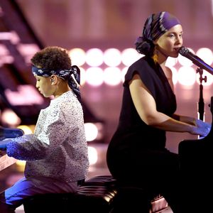 Alicia Keys postet Nackt-Pic zum 4. Birthday ihres Sohnes