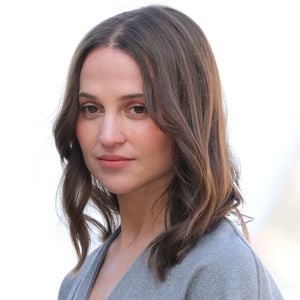 Vier Wohnsitze: Alicia Vikanders Familie lebt wie "Nomaden"