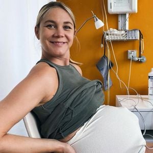 Hinter Müsli versteckt: Alina Merkaus Baby ist längst da!
