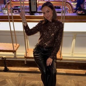 "Love Is Blind"-Star Alina hatte einen großen Brustabszess