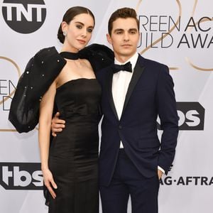 XXL-Schleife & Bling Bling: Die schlimmsten SAG Awards-Looks