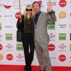 Erwischt: Hier knutscht Damian Lewis seine Freundin Alison!