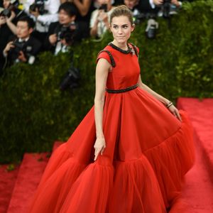 Sie hat's getan: Allison Williams ist eine verheiratete Frau