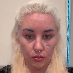Für Job als Nageldesignerin: Amanda Bynes geht zur Schule