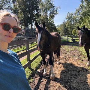 So idyllisch läuft Amanda Seyfrieds Alltag auf ihrer Farm ab