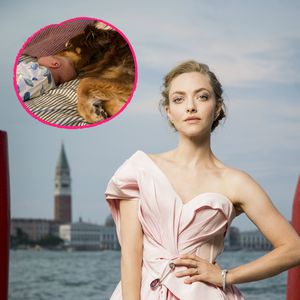 Wie süß! Amanda Seyfrieds Baby schlummert neben ihrem Hund