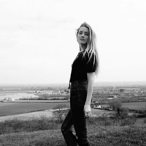 Amber Heard widmet verstorbener Mutter rührenden Post
