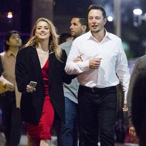 Hat Amber Heard ihren Twitter-Account wegen Elon gelöscht?