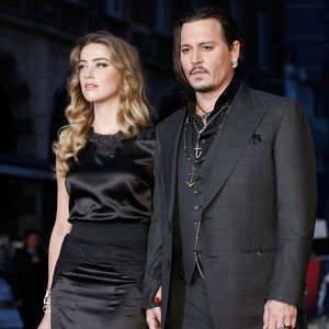 Gewaltvorwürfe: Glauben die Fans Johnny Depp oder Amber?