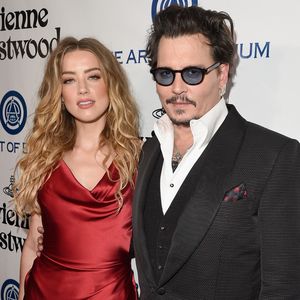 Das passiert, wenn Amber Heard gegen Johnny Depp verliert