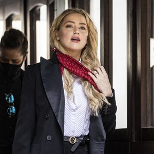 Hat Amber Heard Missbrauchsstory von Ex-Assistentin geklaut?