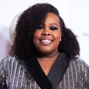 Überraschung! "Glee"-Star Amber Riley hat sich verlobt