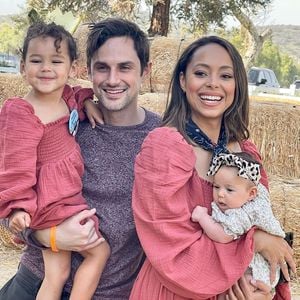 Wie süß! "Greek"-Star Amber Stevens West zeigt ihre Töchter
