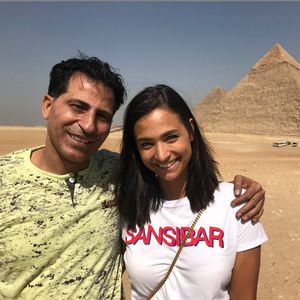 Private Aufnahme: Amira Pocher teilt Foto mit ihrem Vater
