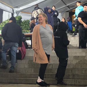Throwback oder wieder schwanger? Amy Schumer verwirrt Fans