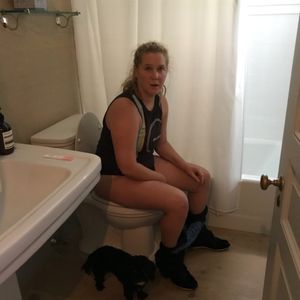 Auf dem Klo: So erfuhr Amy Schumer von Schwangerschaft!