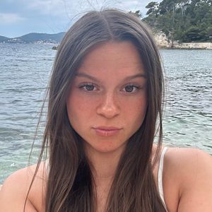 Die TikTokerin Anaïs Robin stirbt mit 21 bei Verkehrsunfall