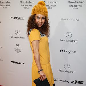 Anastasia Zampounidis: Werdegang ein Spaziergang