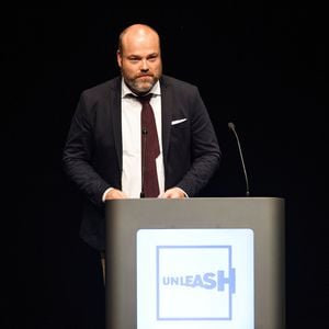 Nach Tod der Kinder: Asos-Milliardär gibt erstes Statement