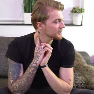 Liebes-Tattoo? ApeCrime-Andre zeigt mysteriöses Herz-Motiv
