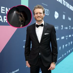 Im Schnee: André Schürrle besteigt halb nackt einen Berg!
