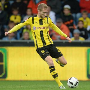 Megastolz! Fußball-Star André Schürrle zeigt süßen Neffen!