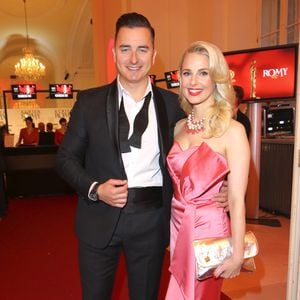 Hat Andreas Gabalier noch Kontakt zu seiner Ex-Freundin?