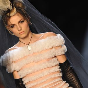 Andrej Pejic: Das sagen Promis zum Mann/Frau-Model