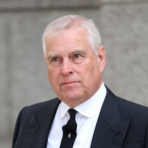 Andrew Mountbatten-Windsors Auszug aus Royal Lodge verzögert