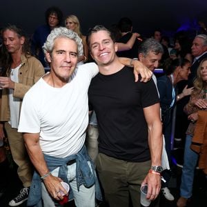 Andy Cohen dementiert Verlobung, spricht aber über Hochzeit