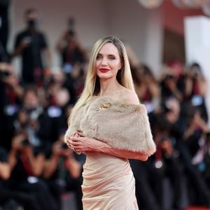 Oscar-Spekulationen: Angelina Jolie überzeugt in "Maria"