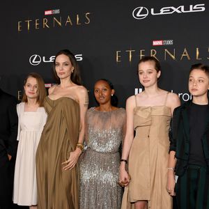 Wow-Auftritt: Angelina Jolie mit ihren Kids bei Premiere!