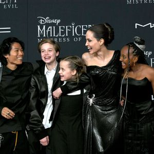 Selten: Angelina Jolie spricht über Hautfarben ihrer Kinder