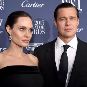 Während Zoff: Angelina Jolie und Brad Pitt auf selbem Event